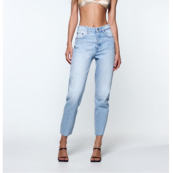 Zara The Straight Jeans - Picture 2 of 8
